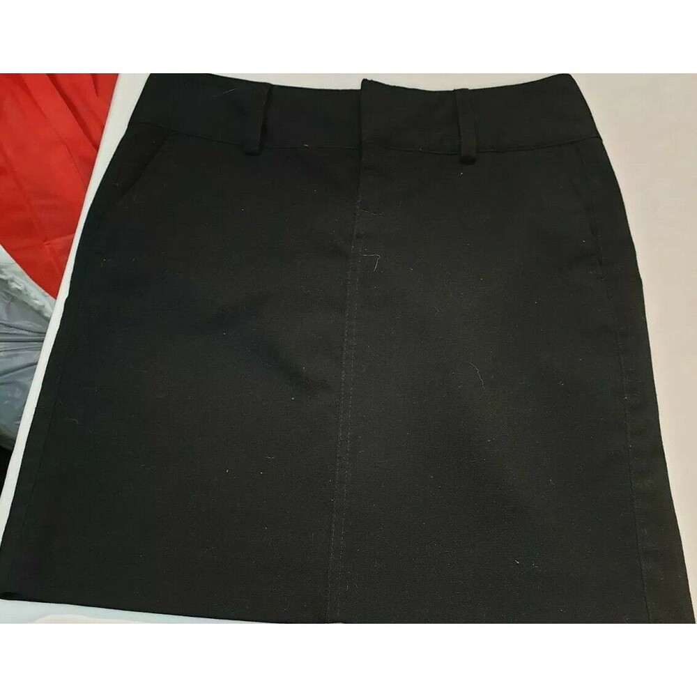 Tommy by Tommy Hilfiger Black Stretch Skirt Womens Size 3 Front zipper